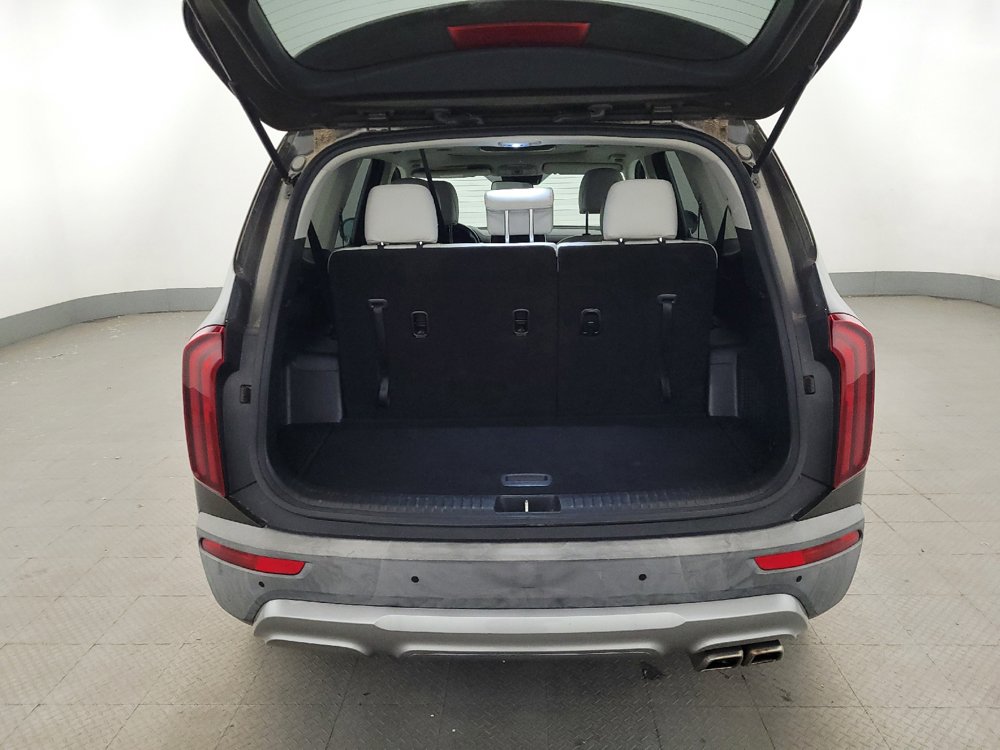 Used 2022 Kia Telluride S FWD image 29