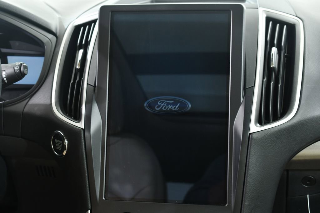 Used 2024 Ford Edge SEL w/ Convenience Package AWD/4WD image 9