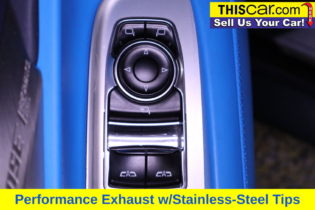 Used 2021 Chevrolet Corvette Stingray Premium Cpe w/ Z51 Performance Package RWD image 32