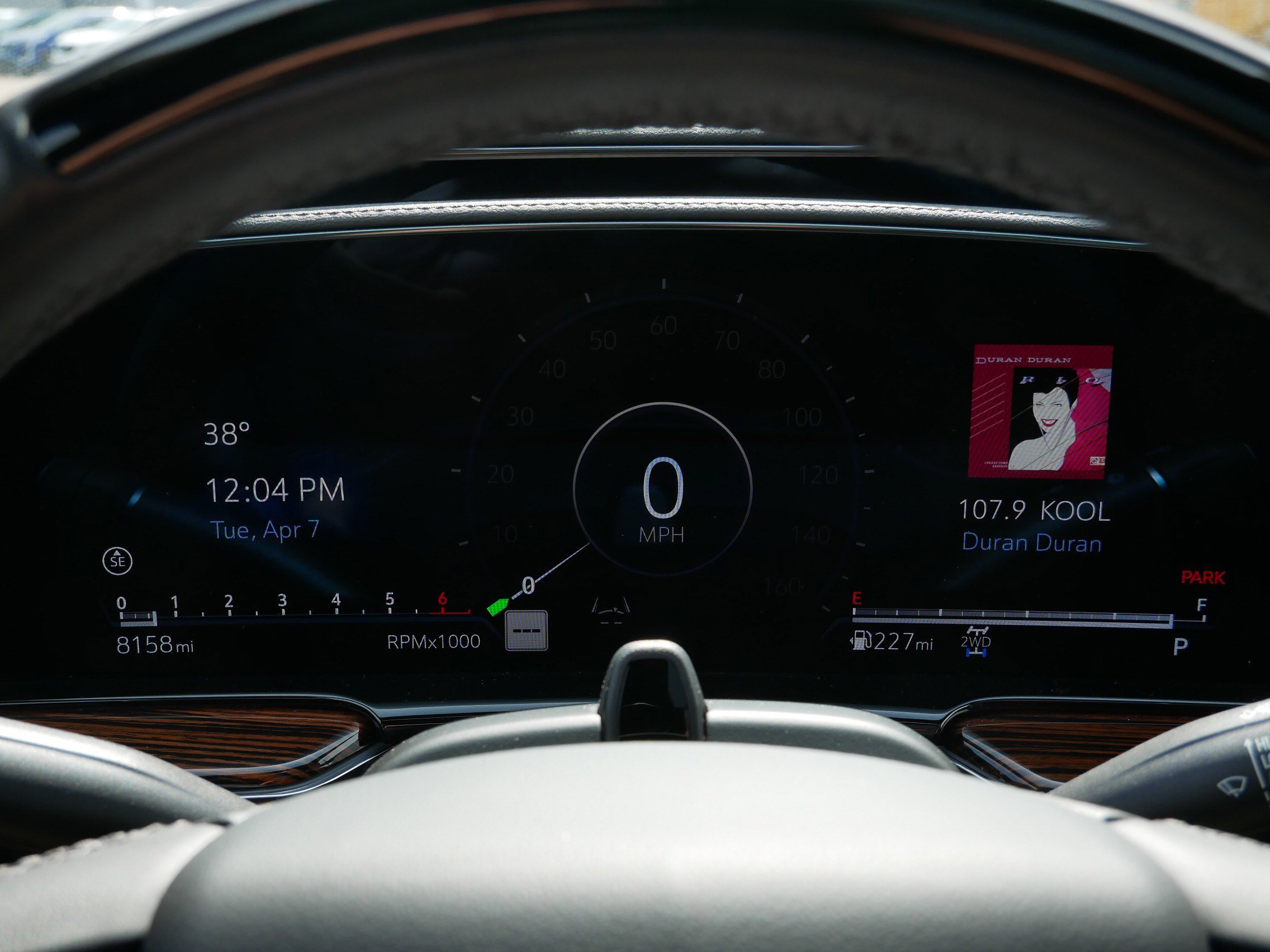 Certified 2024 Cadillac Escalade Premium Luxury image 21