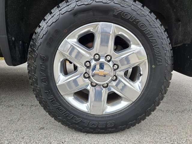 Used 2022 Chevrolet Silverado 2500 LTZ image 14