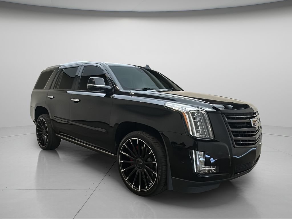 Used 2020 Cadillac Escalade Platinum AWD/4WD image 1