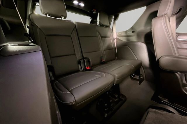 Used 2024 GMC Yukon Denali w/ Advanced Technology Package AWD/4WD image 23