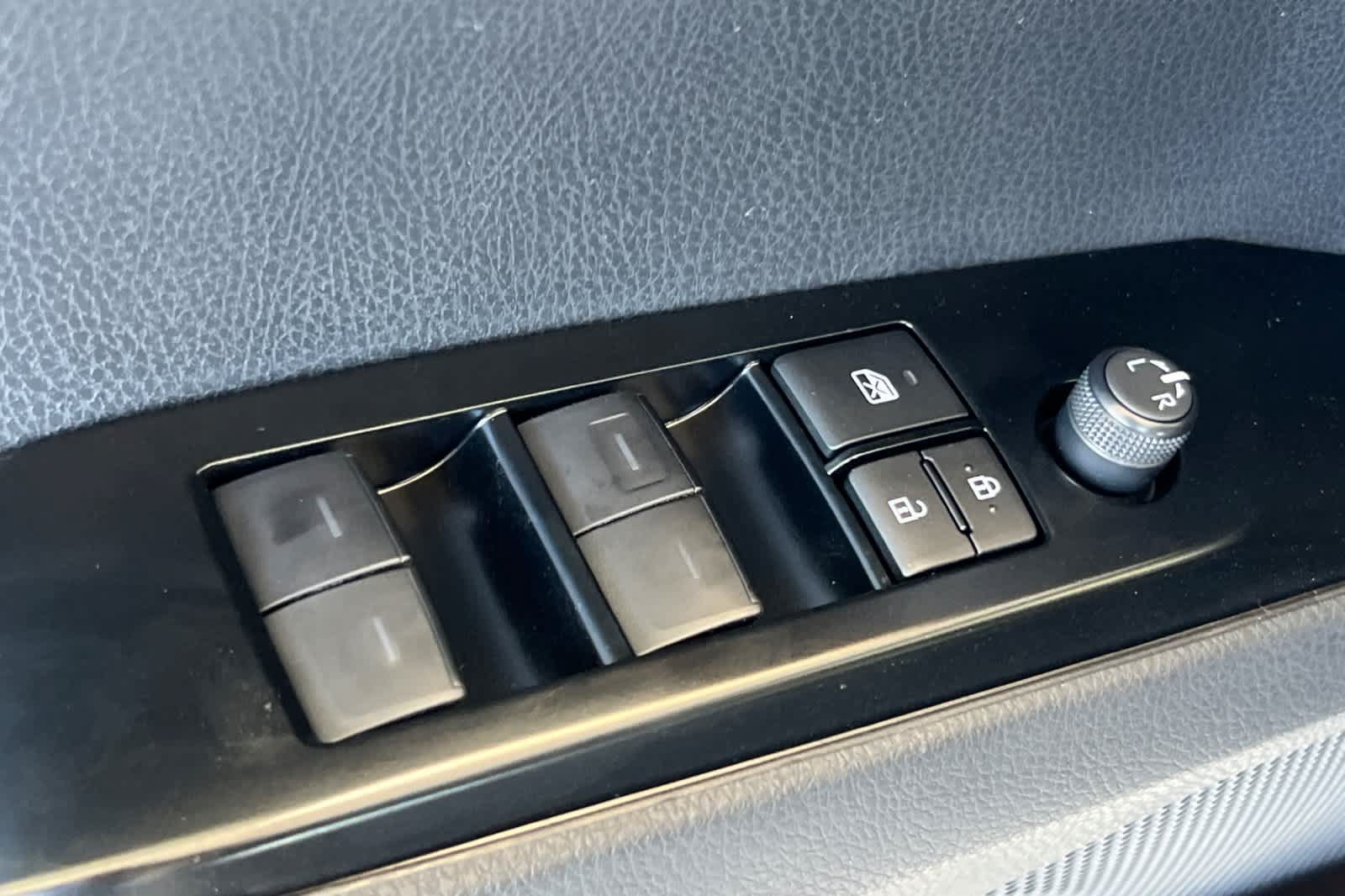 New 2026 Toyota Camry SE FWD image 13