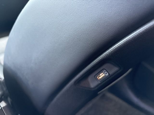 Certified 2023 Kia Sorento EX image 33