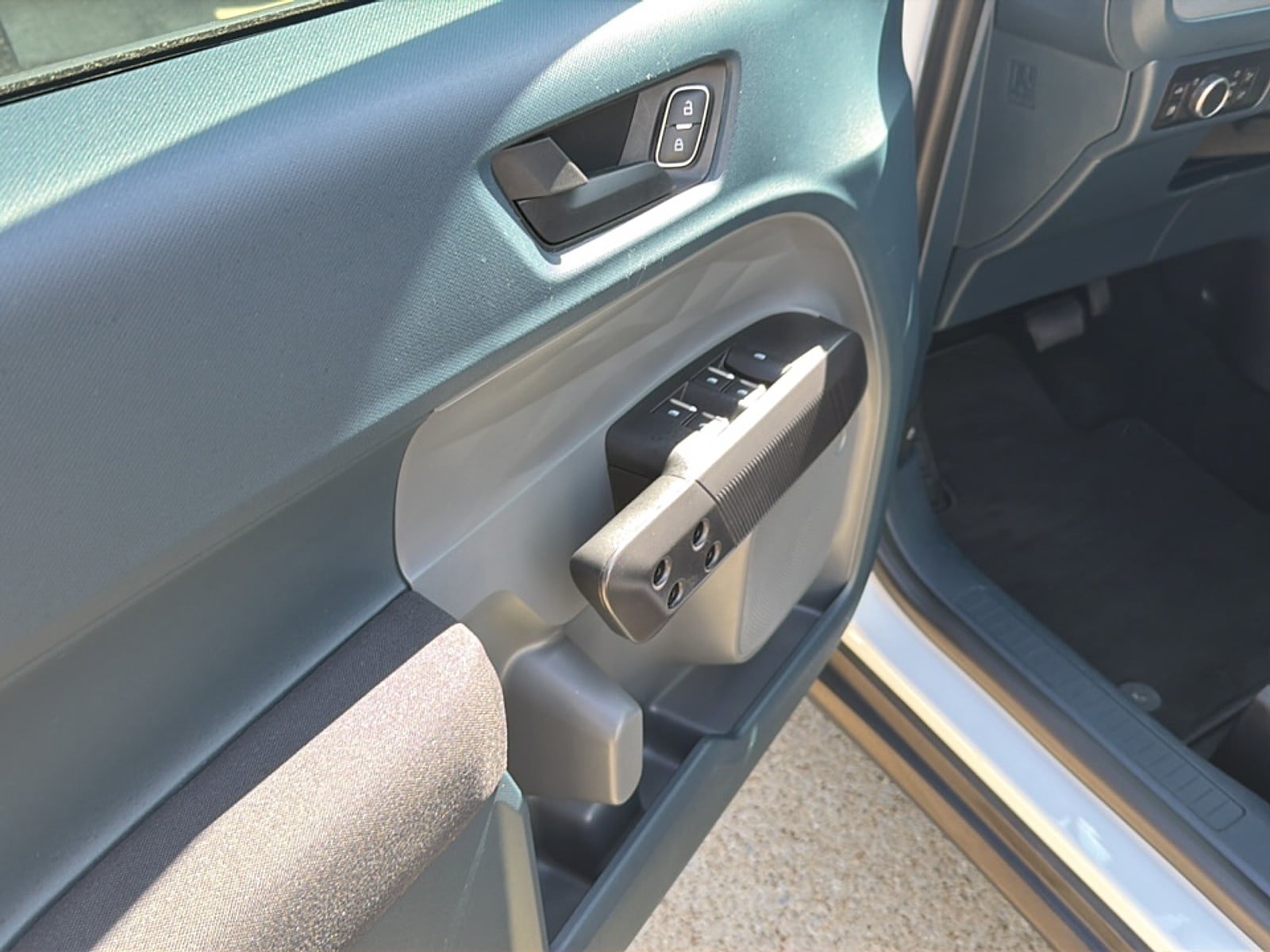 Used 2026 Ford Maverick XL FWD image 20