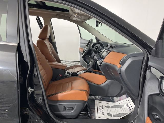 Used 2019 Nissan Rogue SL w/ Premium Package FWD image 41