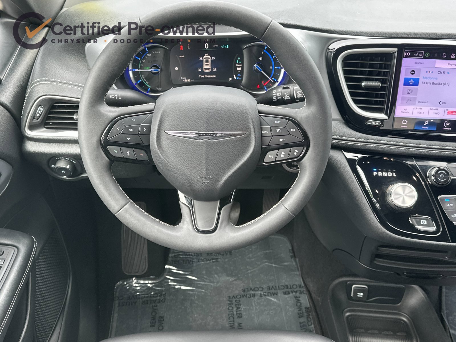 Used 2023 Chrysler Pacifica Touring-L w/ S Appearance Package FWD image 15