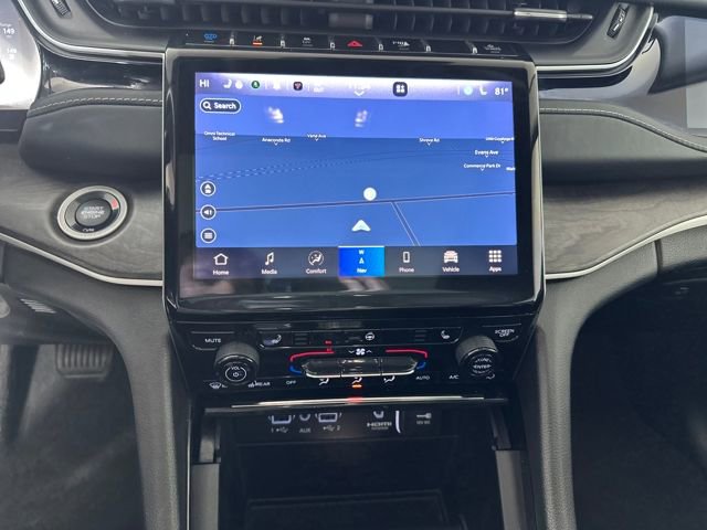 Used 2022 Jeep Grand Cherokee Limited 4xe image 23