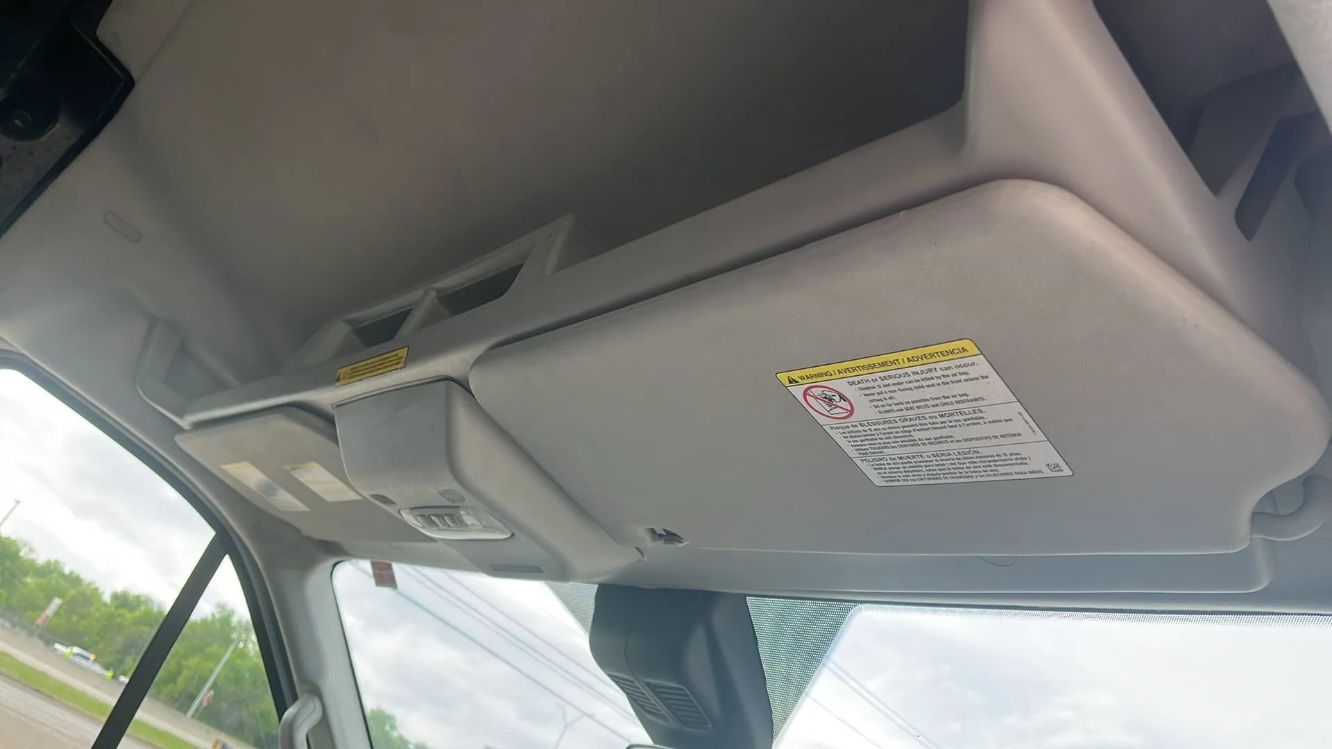 Used 2020 Ford Transit 250 Medium Roof w/ Load Area Protection Package image 17