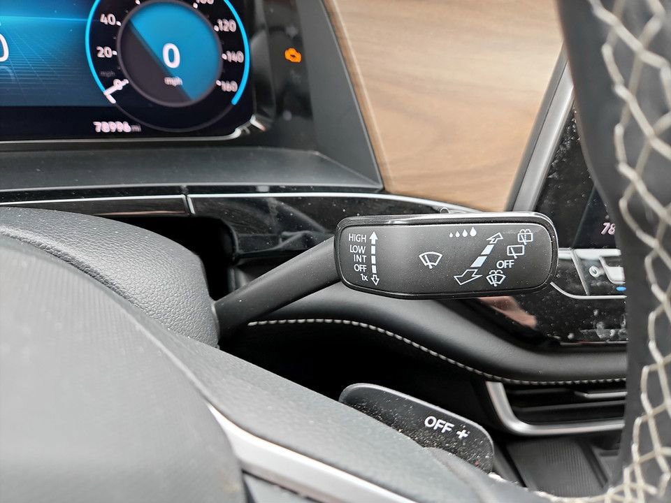 Used 2024 Volkswagen Atlas SE image 17