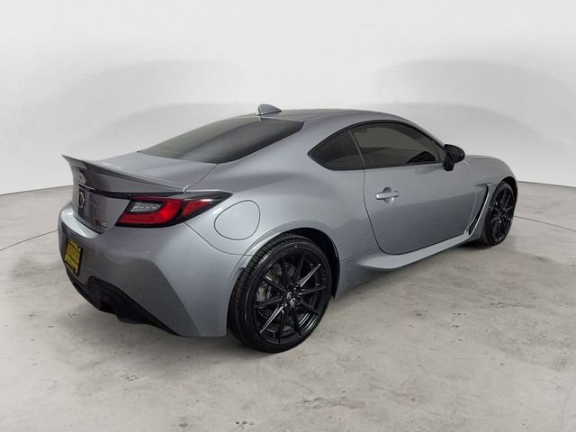 Used 2024 Toyota GR86 Premium RWD image 5