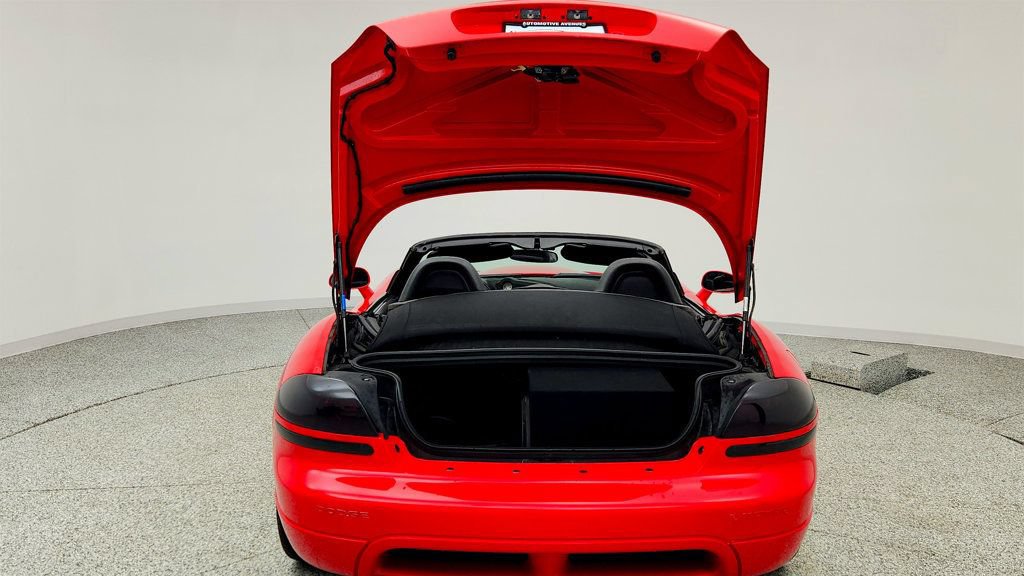 Used 2004 Dodge Viper SRT-10 RWD image 23