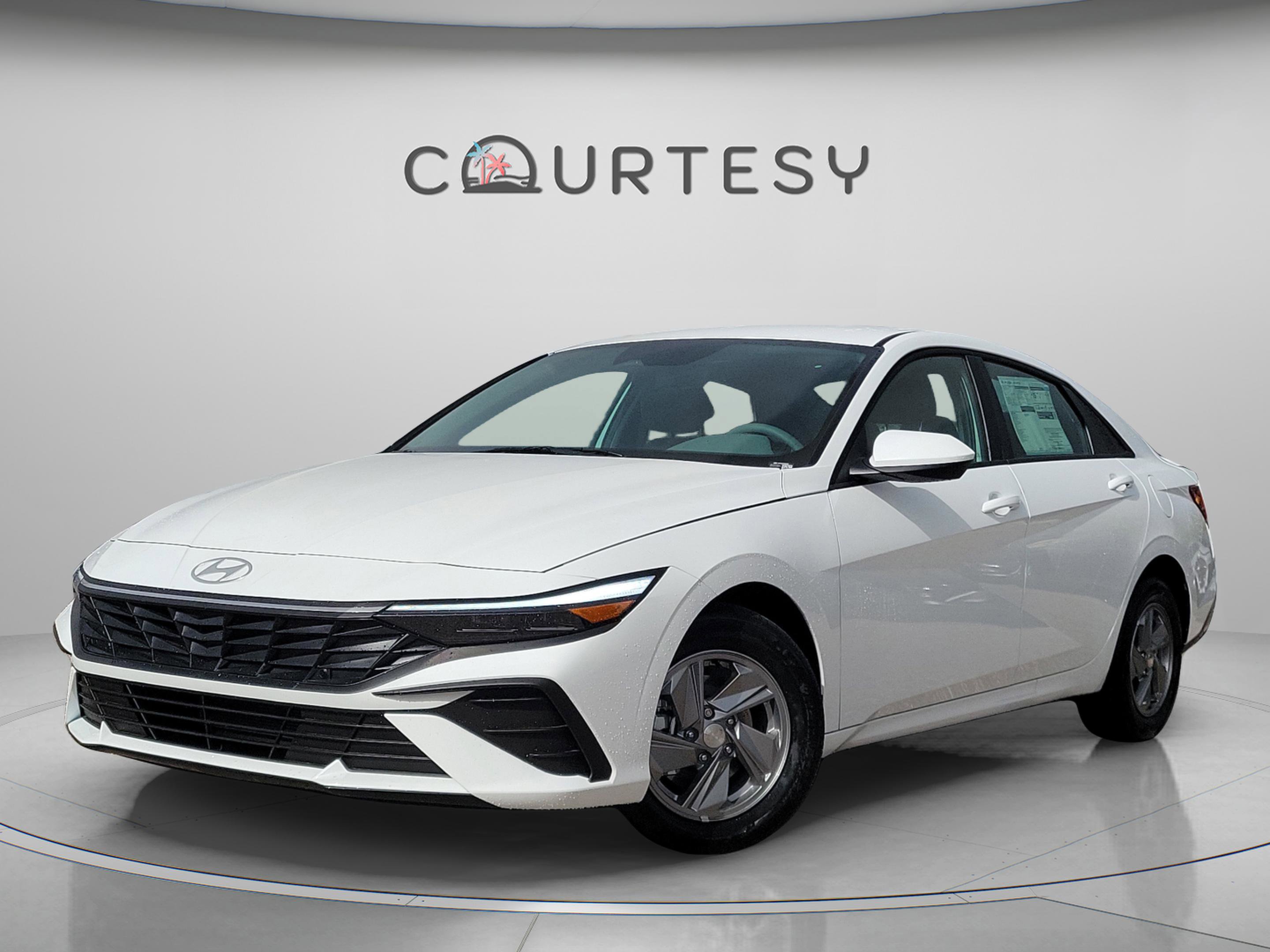 New 2026 Hyundai Elantra SE