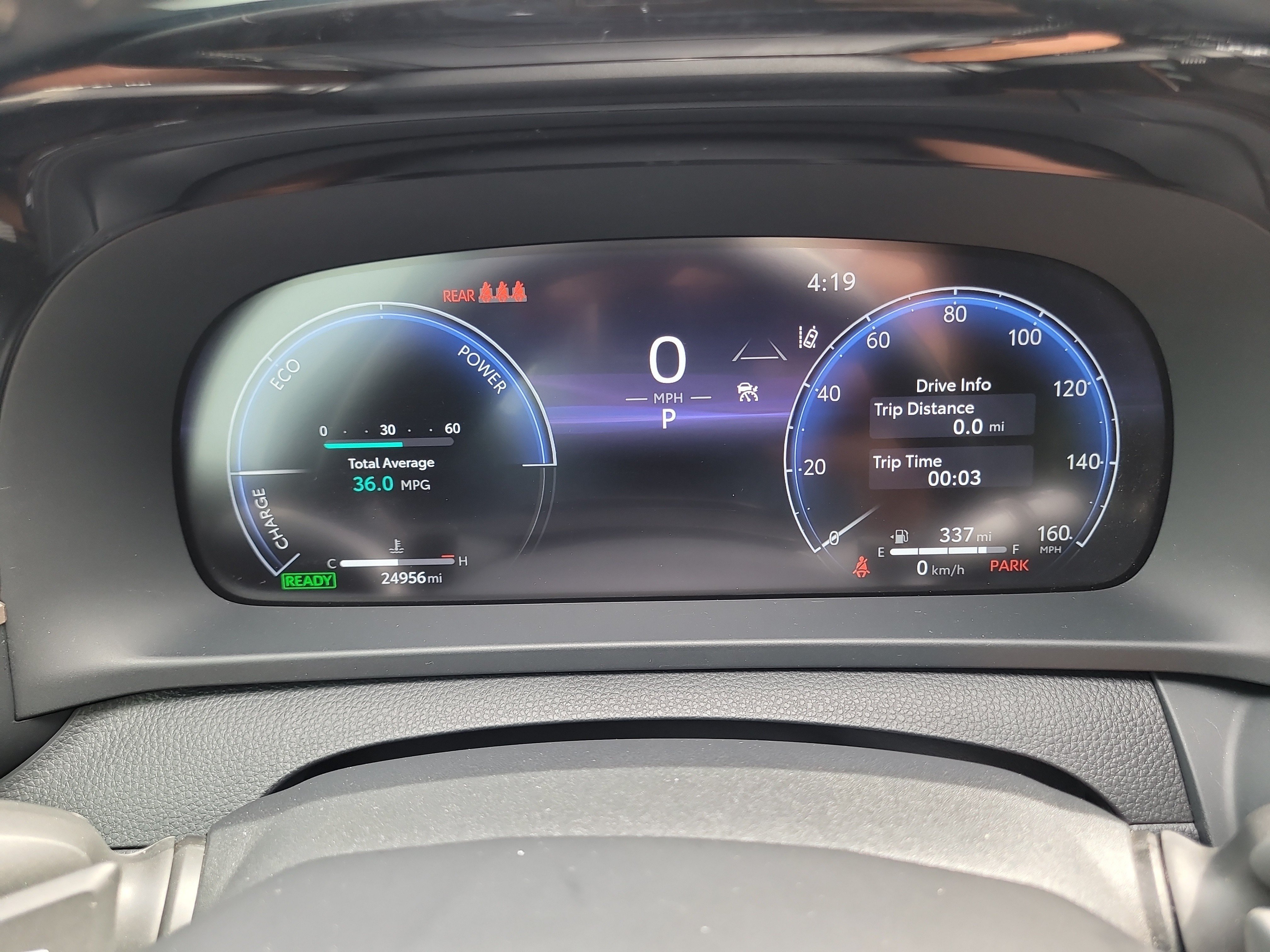 Certified 2025 Toyota Crown Signia AWD/4WD image 31
