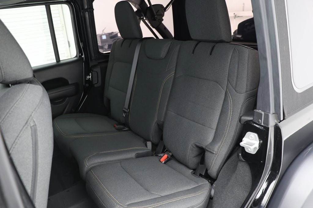 Used 2024 Jeep Wrangler Willys image 13