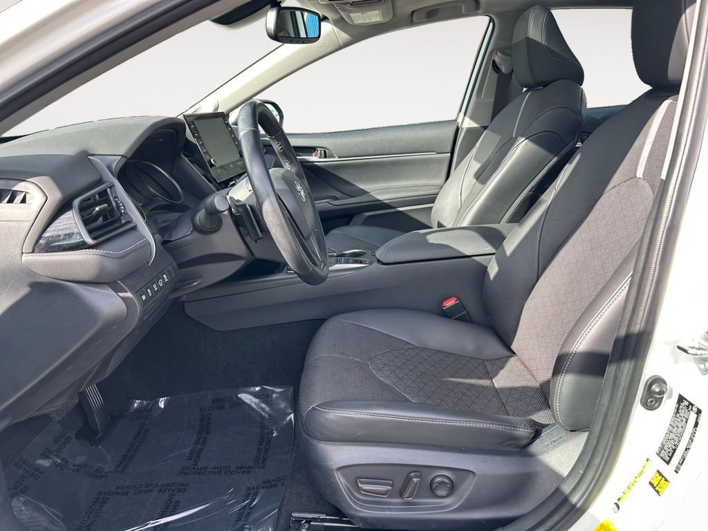 Used 2024 Toyota Camry XSE w/ Navigation Package FWD image 15