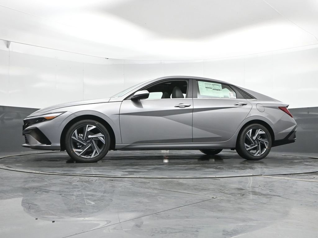 New 2026 Hyundai Elantra Limited w/ Cargo Package image 49