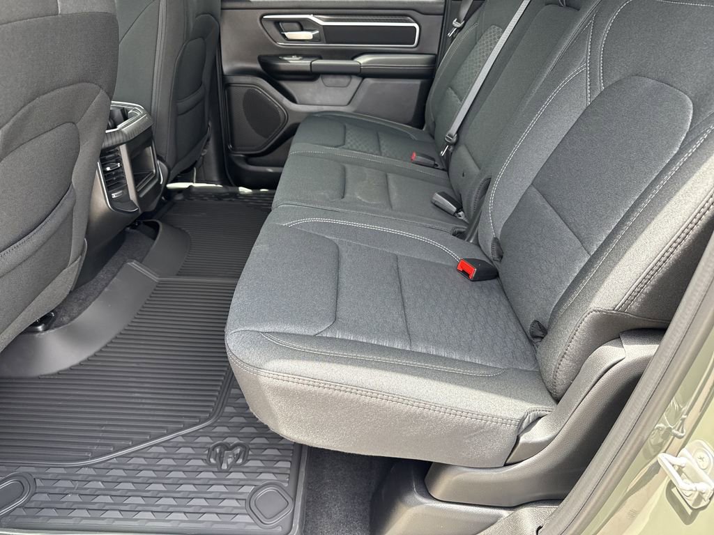 New 2026 RAM 1500 4x4 Crew Cab image 24