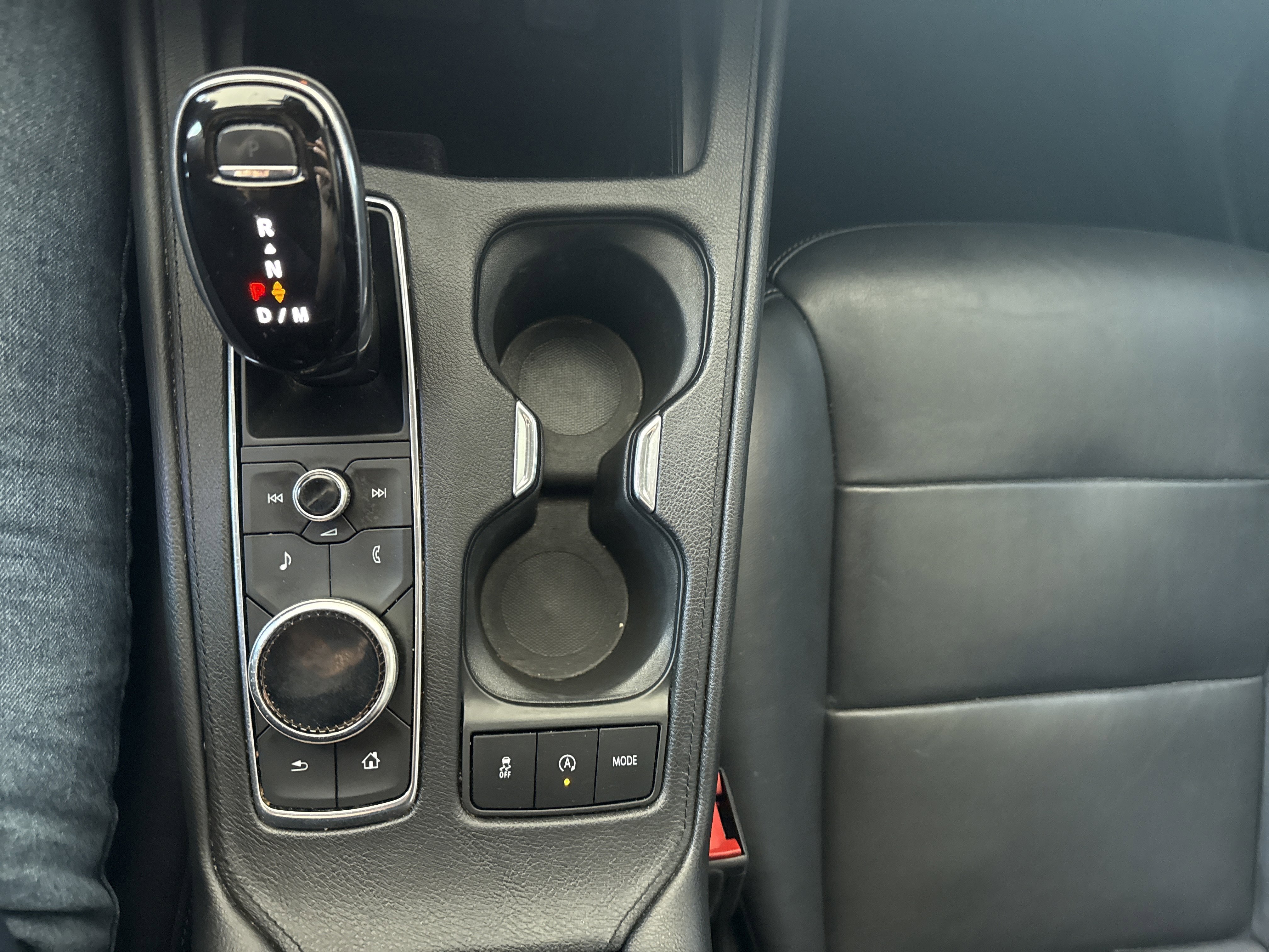 Used 2020 Cadillac XT4 Premium Luxury image 25