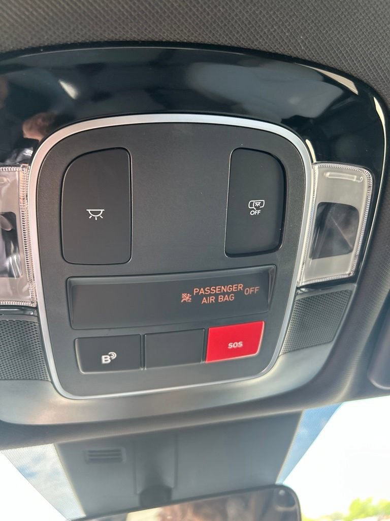 Used 2026 Hyundai Santa Cruz SE AWD/4WD image 19