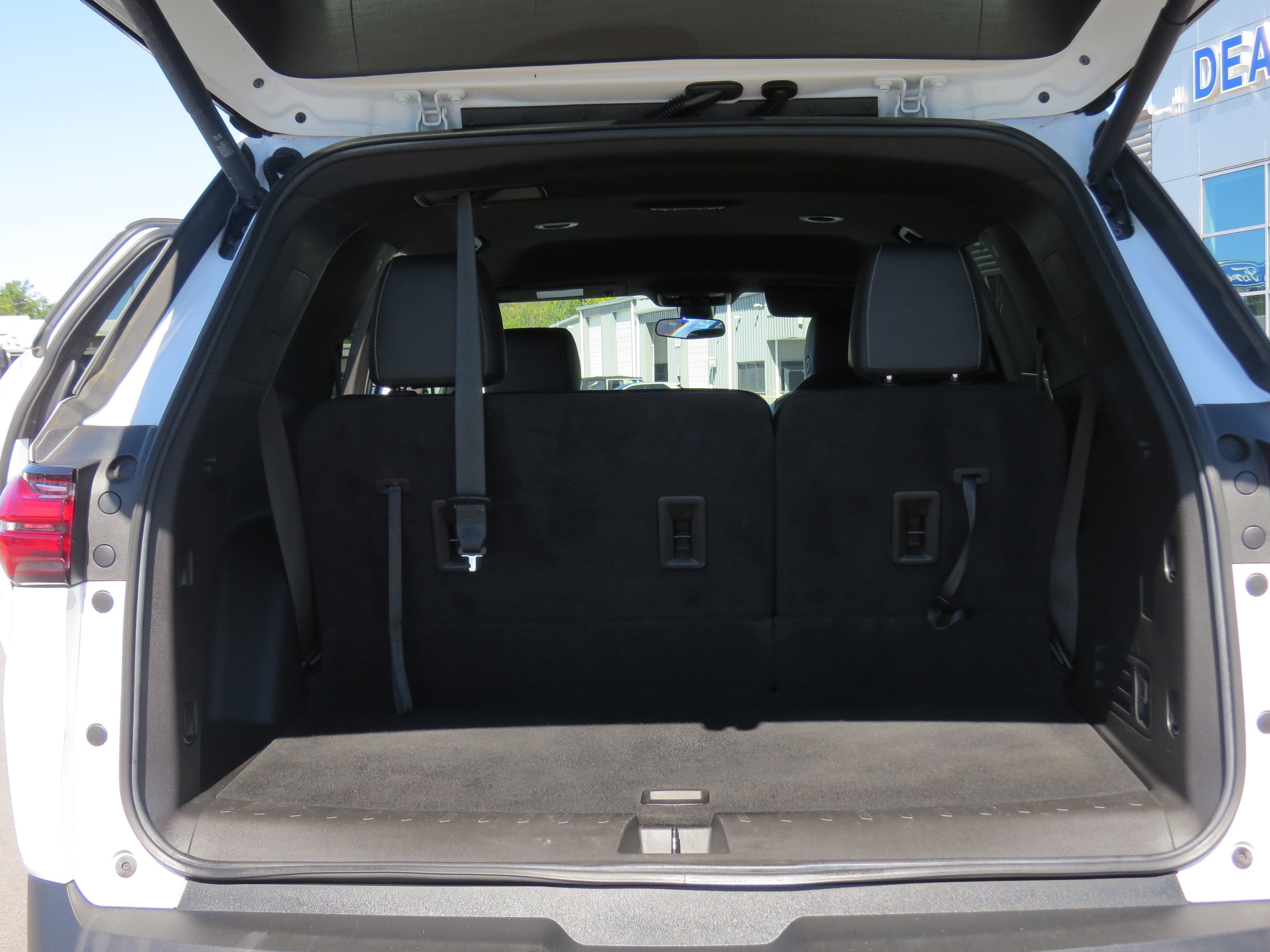 Used 2022 Chevrolet Traverse LT AWD/4WD image 11