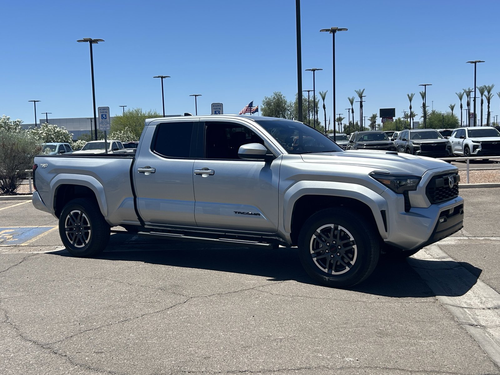 Used 2025 Toyota Tacoma TRD Sport AWD/4WD image 7