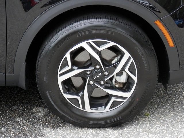 Used 2023 Kia Sportage LX AWD/4WD image 10