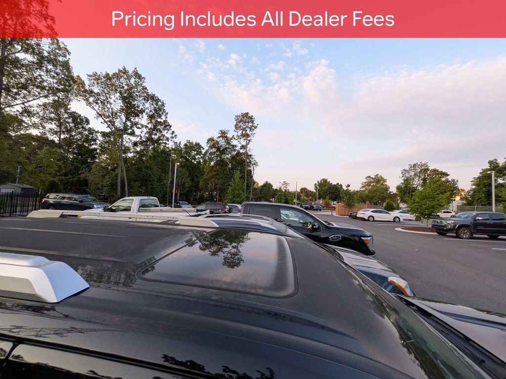 Used 2026 Toyota 4Runner Limited AWD/4WD image 11