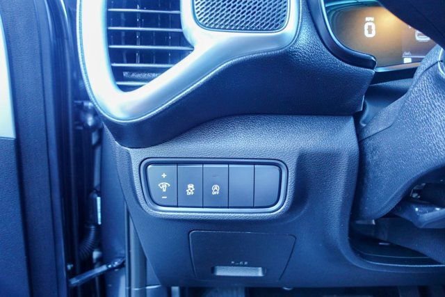 Used 2023 Kia Soul LX w/ Option Group 015 image 17