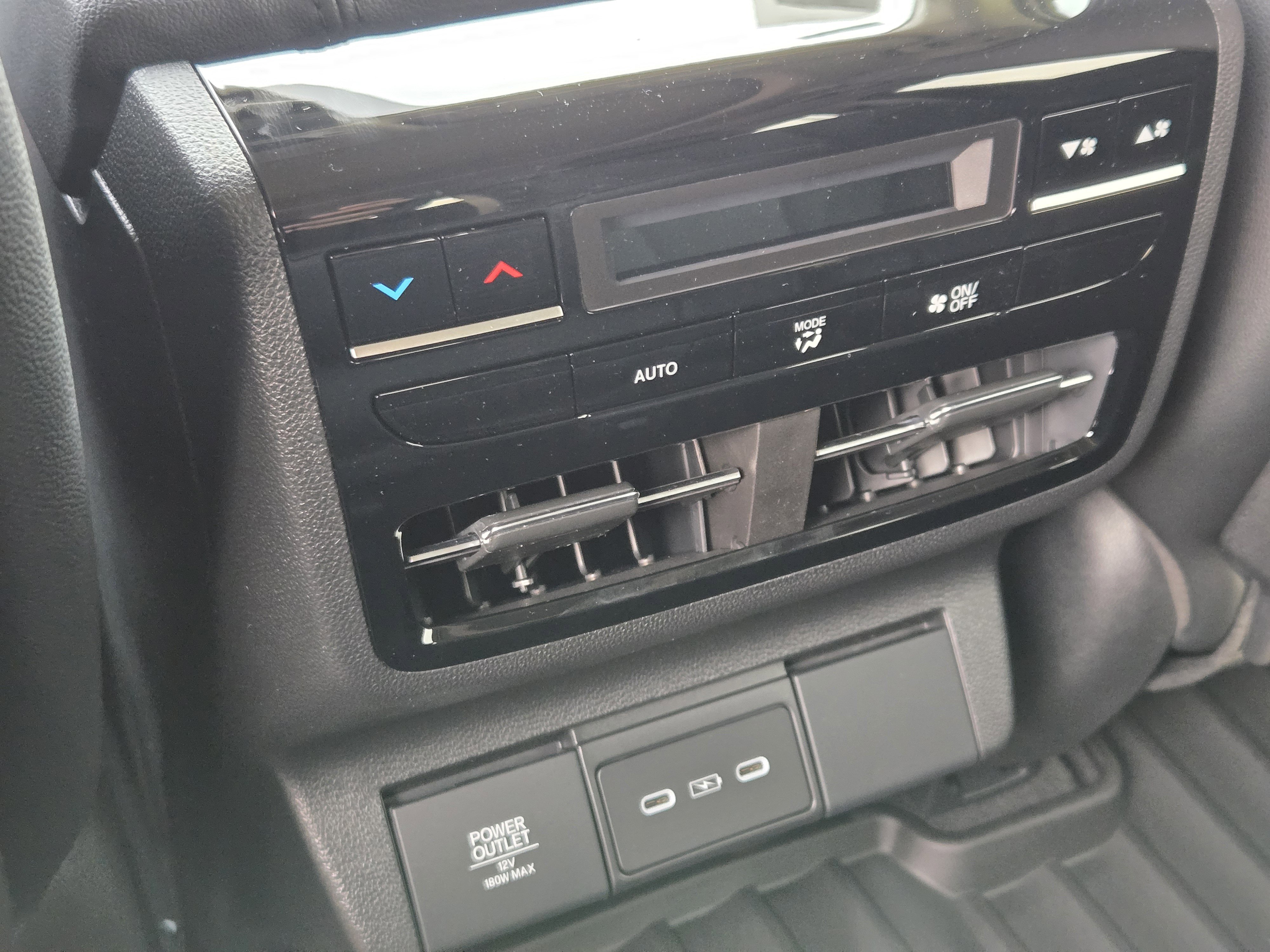 New 2026 Acura MDX SH-AWD image 21