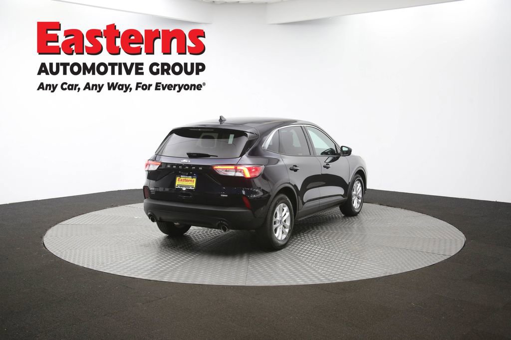 Used 2021 Ford Escape SE image 38