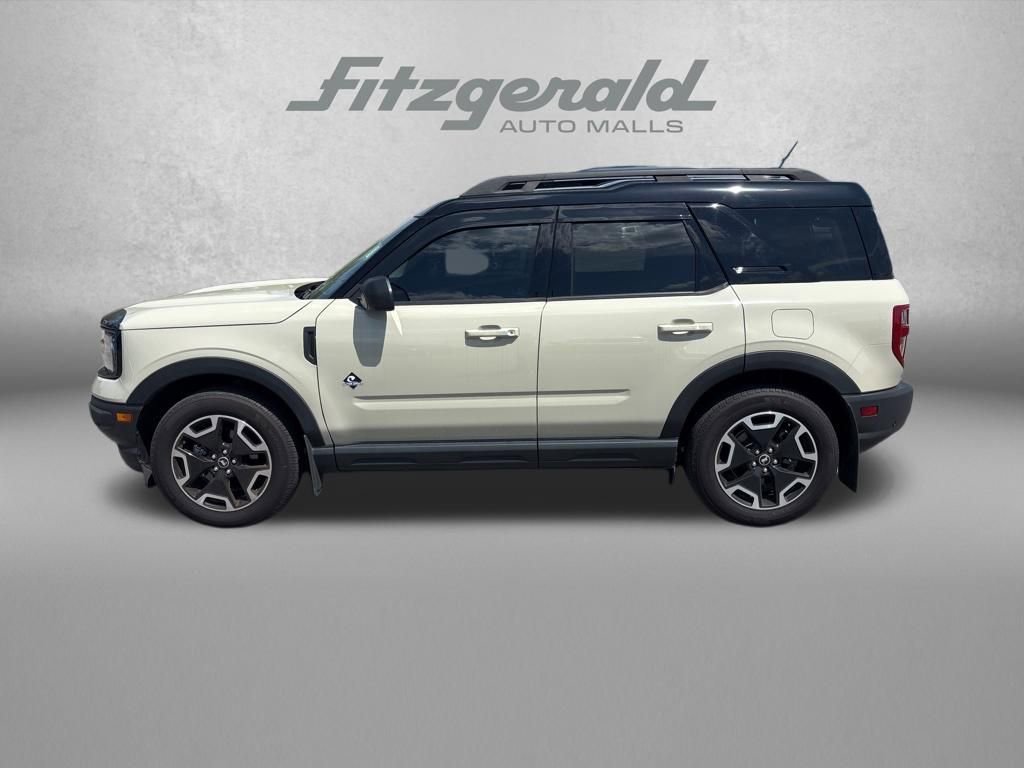 Used 2024 Ford Bronco Sport Outer Banks image 2