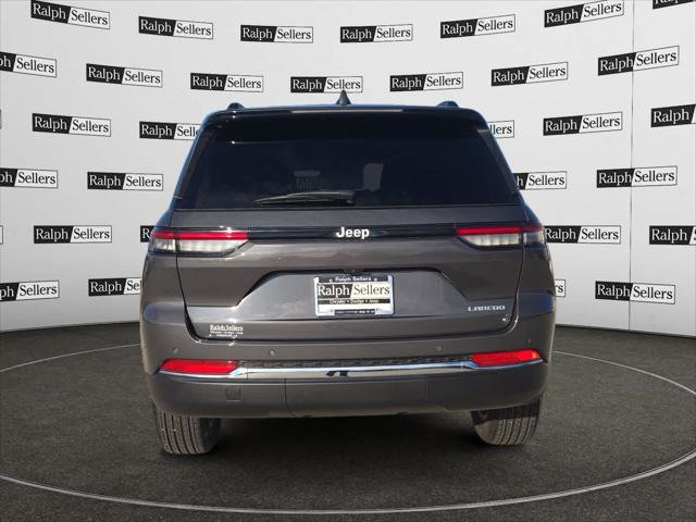Certified 2025 Jeep Grand Cherokee Laredo X image 5
