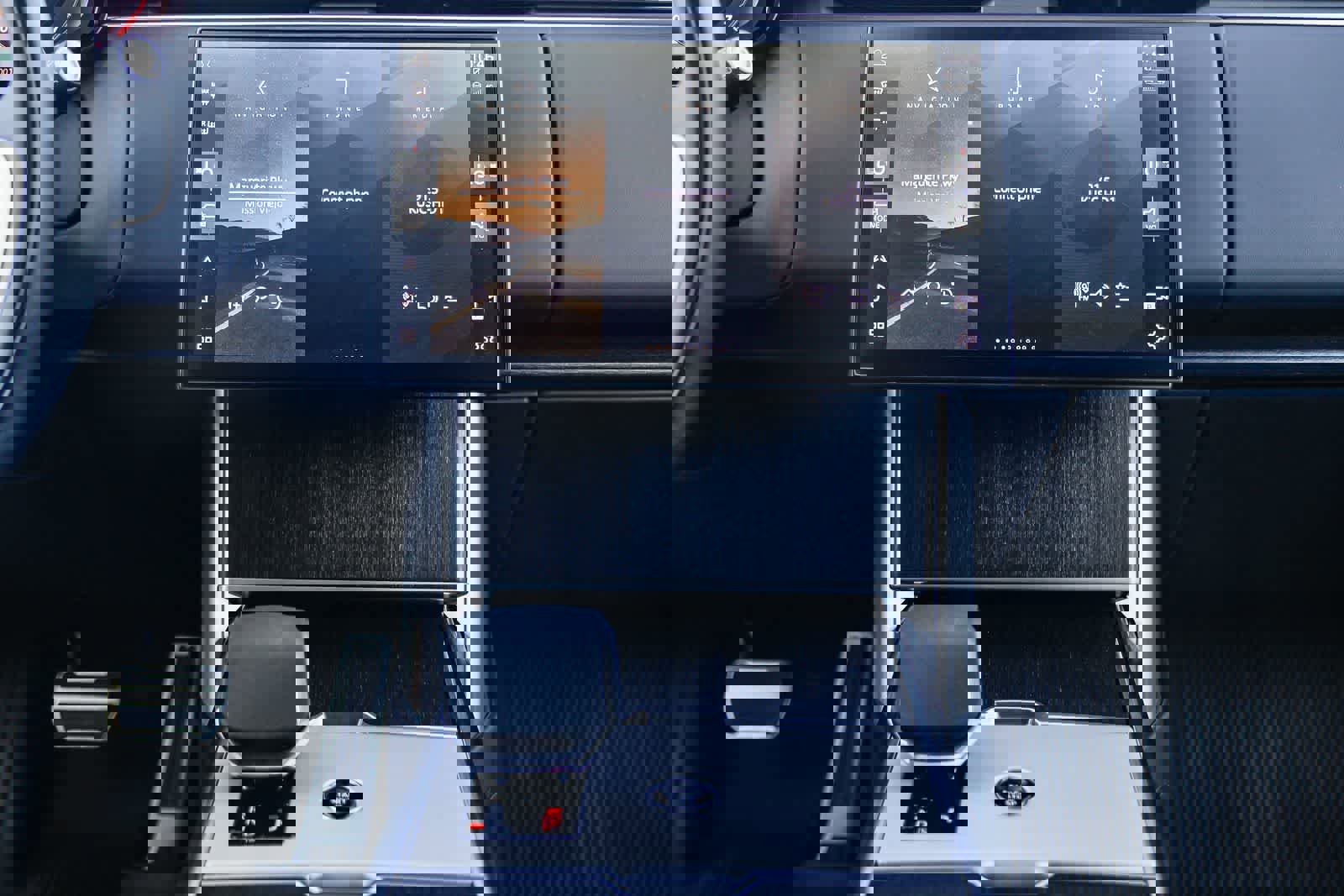 New 2026 Land Rover Range Rover Long Wheelbase SE image 13