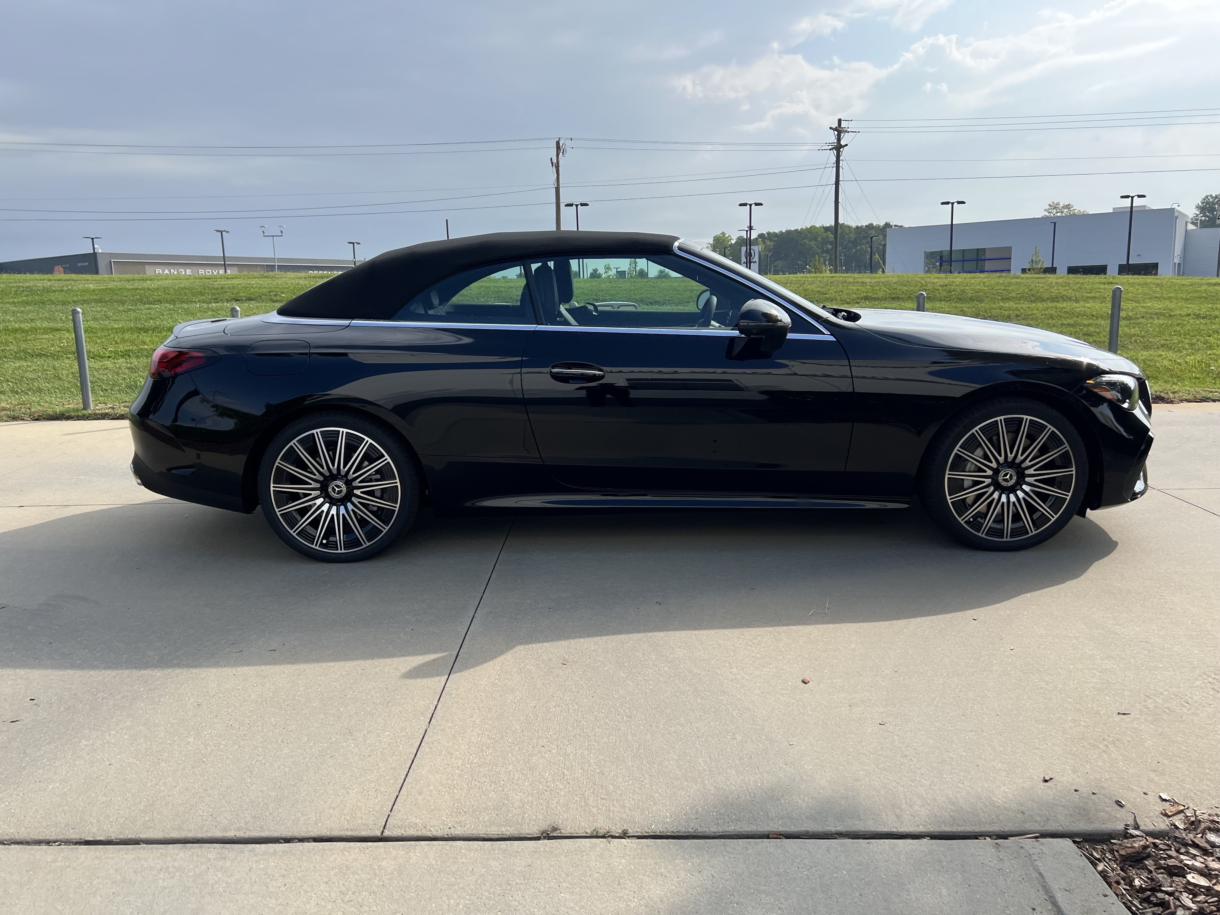 New 2027 Mercedes-Benz CLE 450 4MATIC Cabriolet image 10