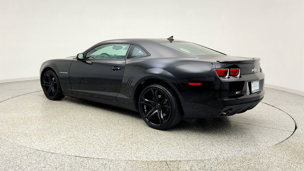 Used 2012 Chevrolet Camaro LS RWD image 7