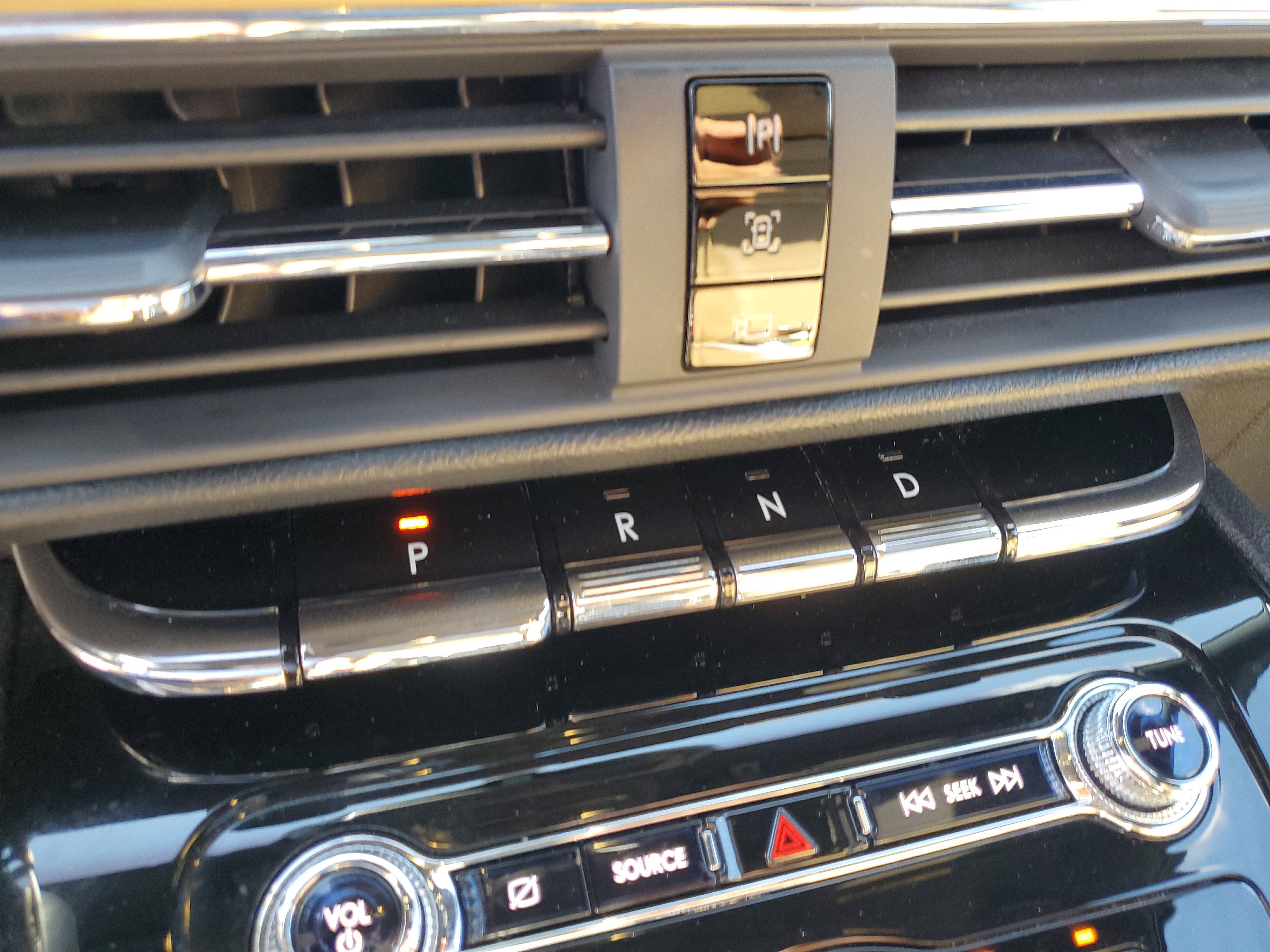 Certified 2022 Lincoln Corsair Reserve w/ Elements Package image 24