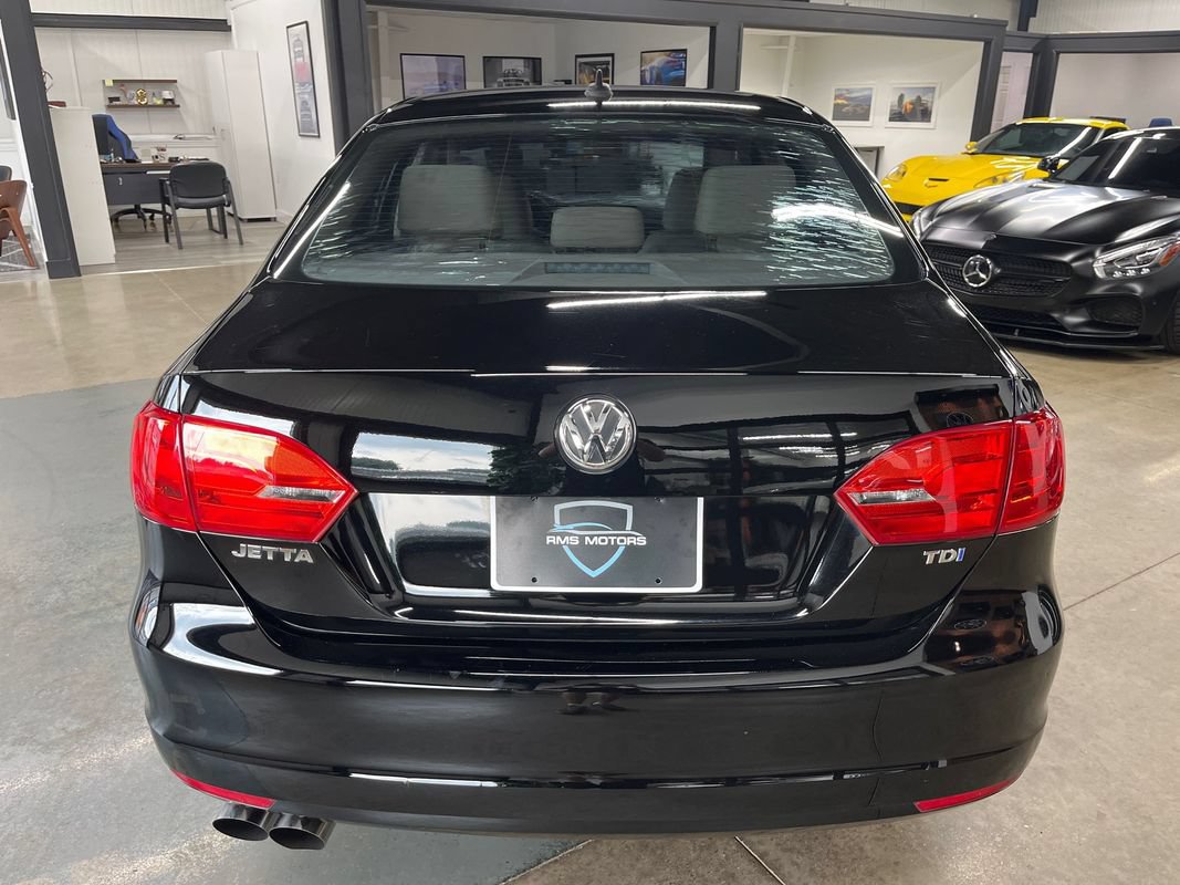 Used 2014 Volkswagen Jetta TDI FWD image 10