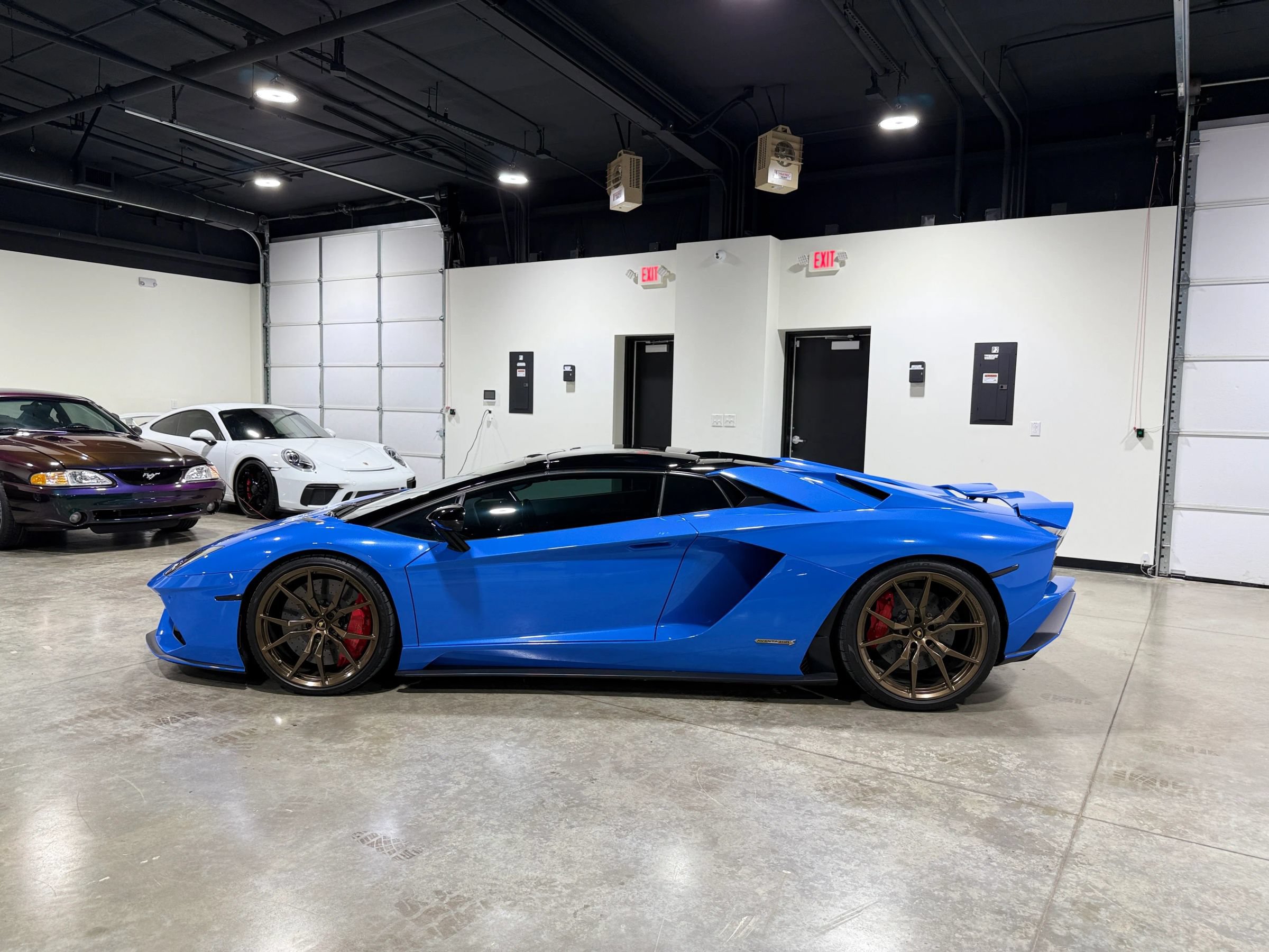 Used 2018 Lamborghini Aventador S AWD/4WD image 79