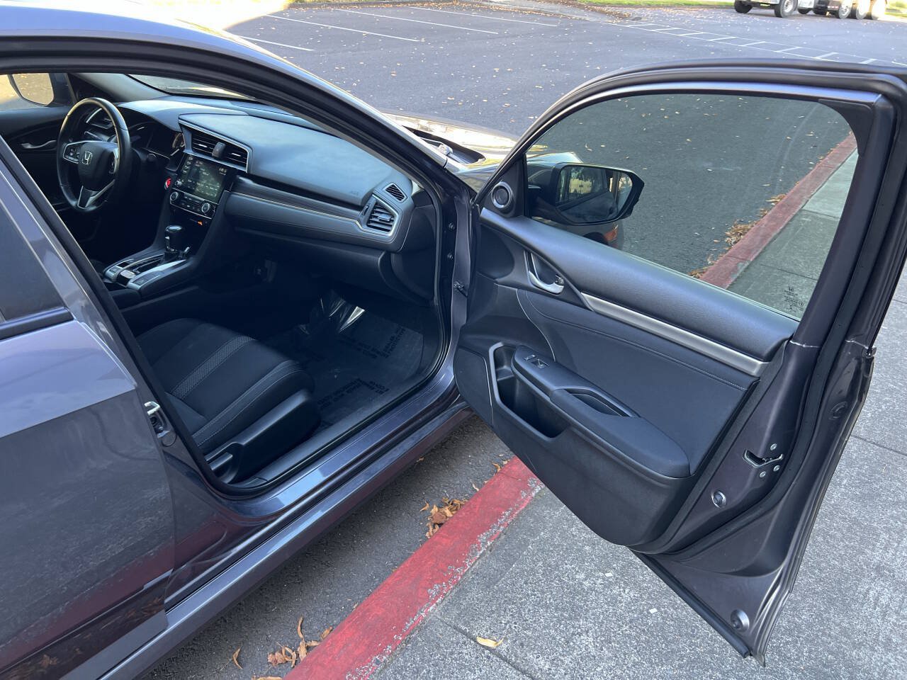 Used 2020 Honda Civic EX image 9