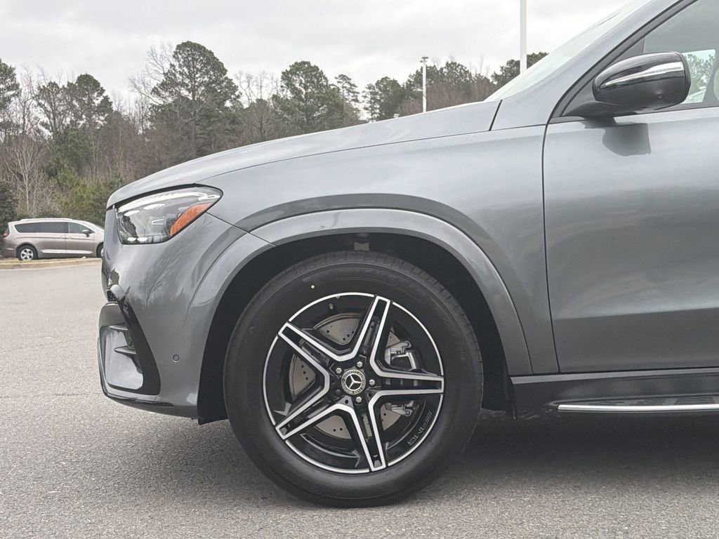New 2026 Mercedes-Benz GLE 580 4MATIC image 9