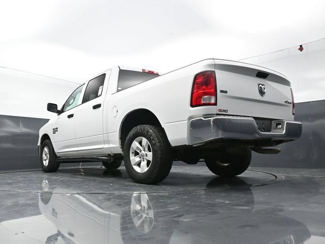Used 2022 RAM 1500 Classic SLT AWD/4WD image 52