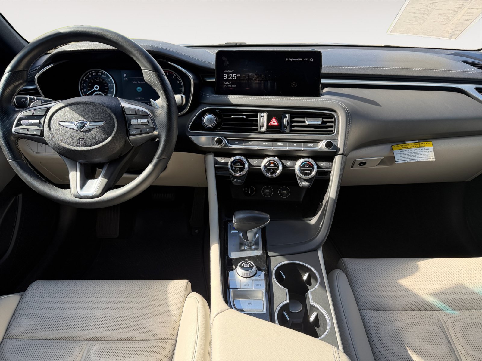 Used 2023 Genesis G70 2.0T AWD/4WD image 20