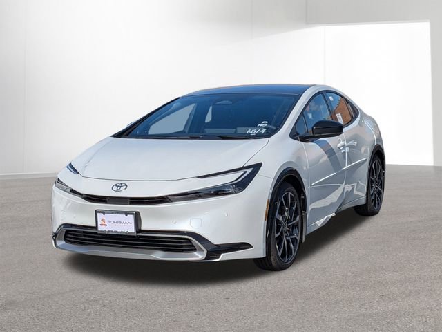 New 2026 Toyota Prius Plug-In Hybrid video 1