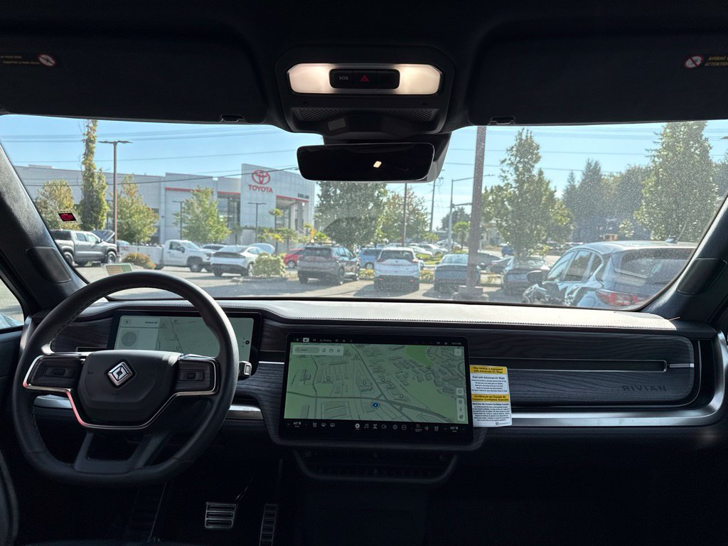 Used 2023 Rivian R1T Adventure Dual AWD/4WD image 12