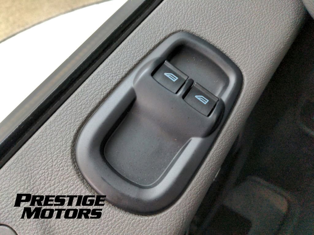 Used 2022 Ford Transit 250 Low Roof w/ Exterior Upgrade Package RWD image 24