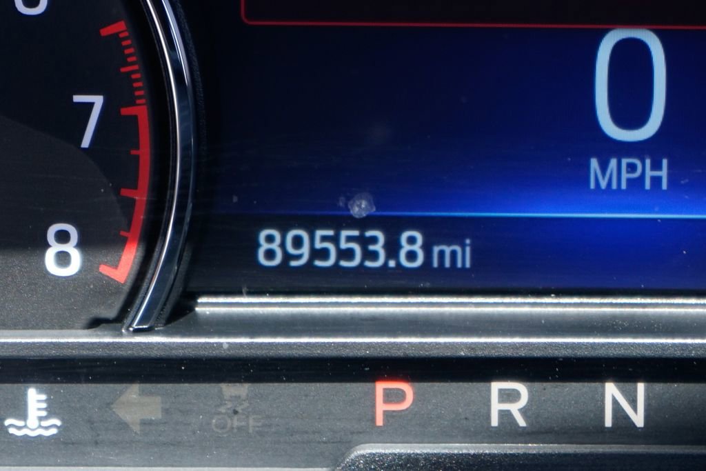 Used 2022 Ford Explorer XLT w/ Equipment Group 202A image 23