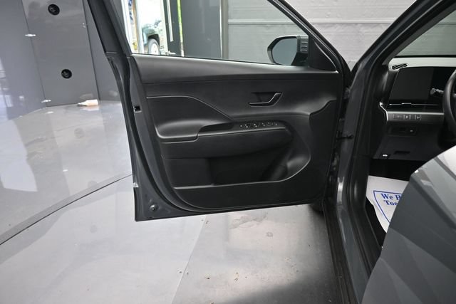 Used 2025 Hyundai Kona SEL FWD image 10