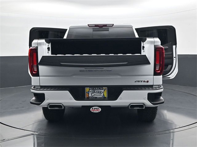 Used 2024 GMC Sierra 1500 AT4 w/ Technology Package image 32
